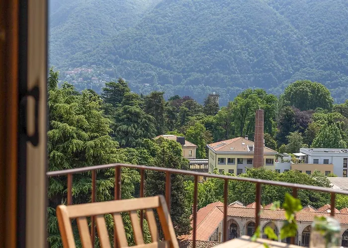 Art View Апартаменты *