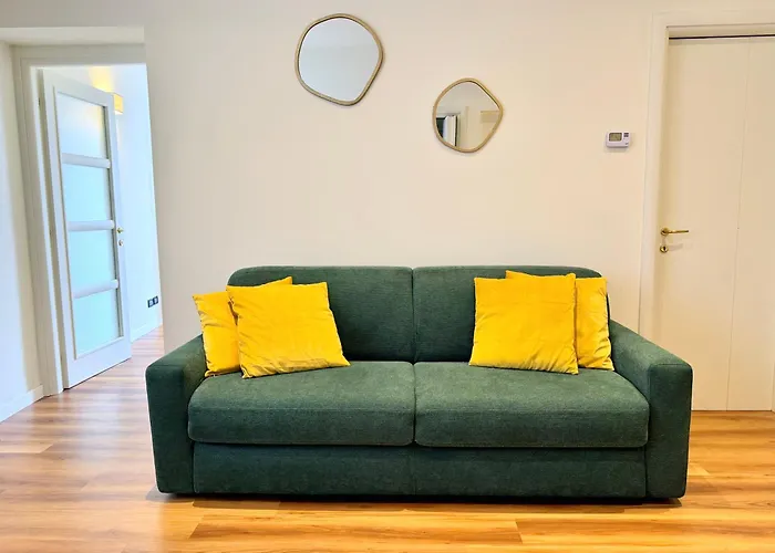 Art View Апартаменты Черноббио